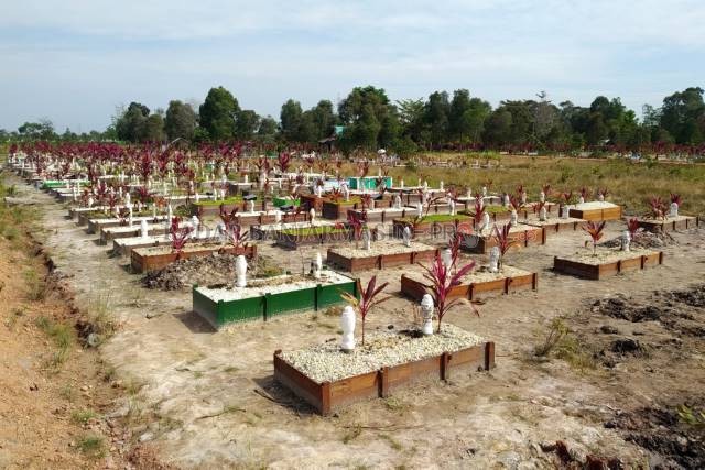 MILIK PEMKO: Taman pemakaman umum (TPU) milik Pemko Banjarmasin di Banjarbaru. Jenazah pasien covid tak harus dimakamkan di sini.