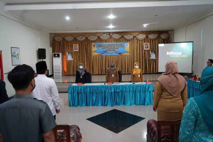 KERJA SAMA: Pemkab Tanah Bumbu bekerjasama dengan Pemprov Kalsel menggelar rapat koordinasi penurunan angka perkawinan anak di bawah umur.