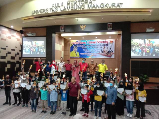 BAHAS PROGRAM: Sejumlah agenda cabor bola voli Kalsel dibahas dalam agenda Rakerprov PBVSI Kalsel di Hotel Roditha Banjarmasin, Sabtu (30/10).