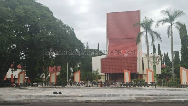 SIAP DIBUKA: Suasana Museum Lambung Mangkurat di Banjarbaru, kemarin.  | FOTO: SUTRISNO/RADAR BANJARMASIN