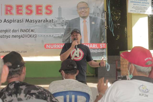 RESES: Anggota DPRD Kota Banjarbaru Nurkhalis Anshari di Kelurahan Loktabat Selatan.