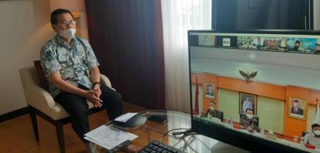VIRTUAL : Wakil Bupati Balangan, Supiani, saat mengikuti video conference bersama bersama BPP. | FOTO MC FOR RADAR BANJARMASIN.