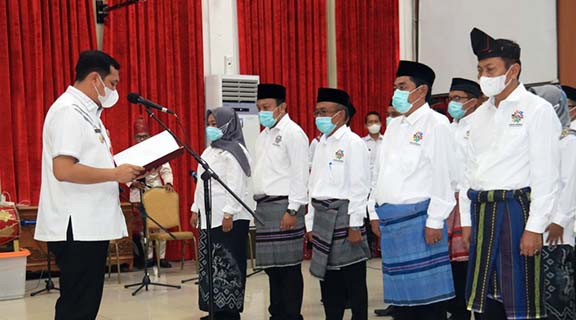 SAH: Wali Kota Banjarbaru, Aditya Mufti Ariffin melantik Pengurus Dewan Kesenian Kota Banjarbaru periode 2021-2025.