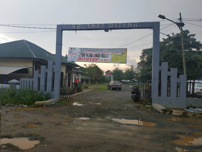 SEPI: Pasar hewan di Pelaihari setelah ditutup oleh pemerintah setempat untuk mencegah penyebaran penyakit hewan ternak. | Foto: NORSALIM YAHYA/RADAR BANJARMASIN