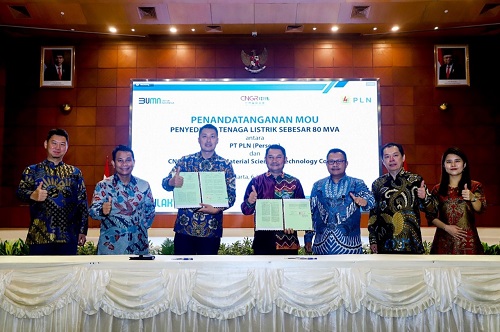KERJA SAMA: PT PLN  siap pasok listrik sebesar 80.000 KVA untuk mendukung operasional pabrik pembuatan logam bukan besi dan smelter milik CNGR Hong Kong Material Science & Technology Co., Ltd (CNGR) di Tanah Bumbu, Kalimantan Selatan. FOTO: PLN