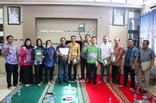 DILANTIK: Sebanyak 54 ASN dilantik menjadi PJs Kades sementara jelang Pilkades serentak yang akan digelar tahun ini