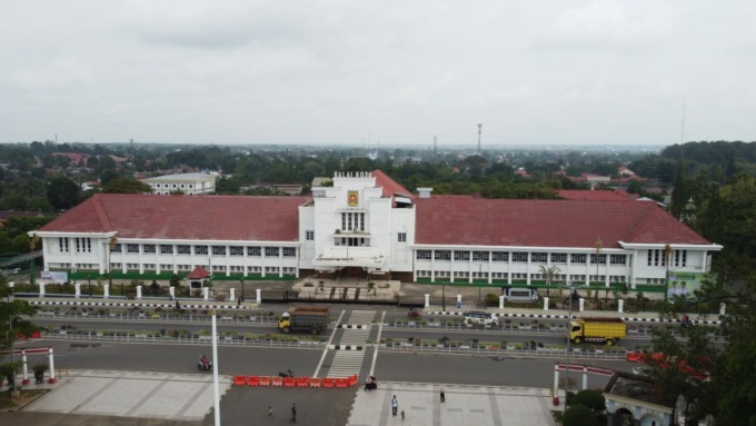 TINGGI LAGI: Capaian IPM Banjarbaru tertinggi lagi di Kalsel tahun 2022, yakni 79,68. Pemko mengklaim, program besutannya menjadi pendongkrak IPM ini. | FOTO: DISKOMINFO BANJARBARU