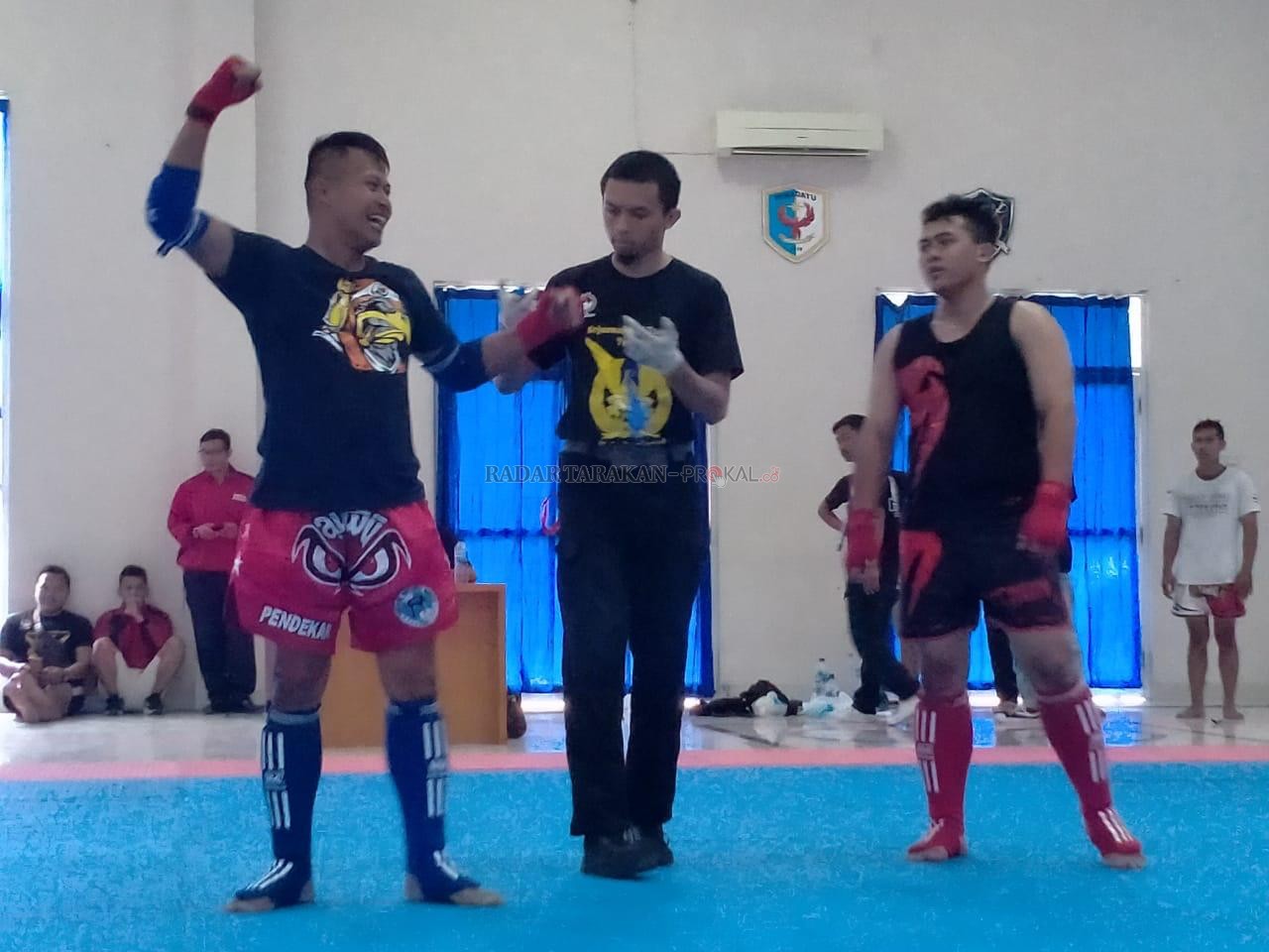 SIAP FASILITASI: Salah satu atlet MMA Galaxy Camp binaan Lanud Anang Busra saat mengikuti Kejurnas Asta di Solo beberapa waktu lalu.