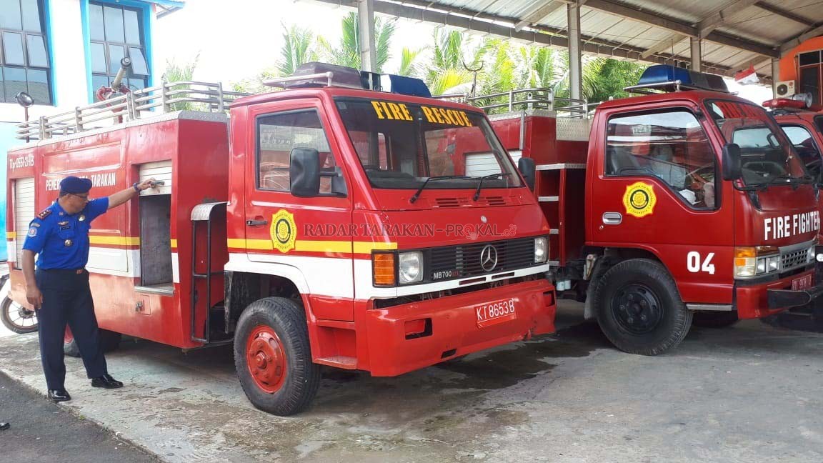 PERLU PEREMAJAAN: Armada PMK perlu dilakukan peremajaan karena kondisinya saat ini sudah tua dan tidak ideal lagi untuk perkembangan Kota Tarakan yang banyak memiliki gedung tinggi.