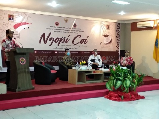 CEGAH TERORISME: Pembukaan kegiatan dialog pencegahan terorisme di Tanjung Selor, Kamis (6/8)./IWAN KURNIAWAN/RADAR KALTARA