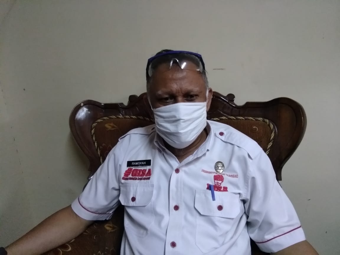 kepala (Disdukcapil ) Kota Tarakan - Hamsyah  .