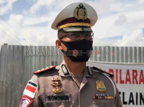 Foto: Direktur Lalu Lintas (Dirlantas) Polda Kaltara Kombes Pol Raden Romdhon Natakusuma