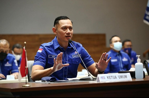 Hasil survei CISA menempatkan Partai Demokrat pada posisi tiga besar dan elektabilitas Ketua Umum Partai Demokrat Agus Harimurti Yudhoyono (AHY) semakin melejit.