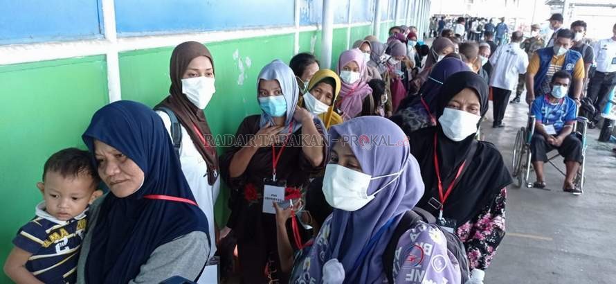 WNI yang dideportasi.