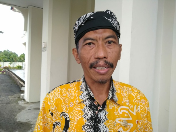 Kepala Disnaker Tarakan, Agus Sutant. (Yedidah Pakondo/Radar Tarakan)
