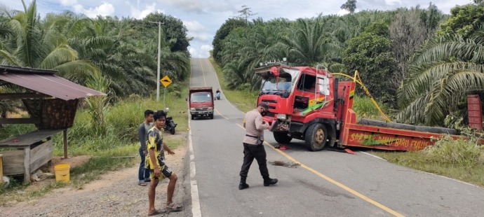 Kecelakaan yang terjadi di Sei Menggaris menewaskan seorang pengendara motor.