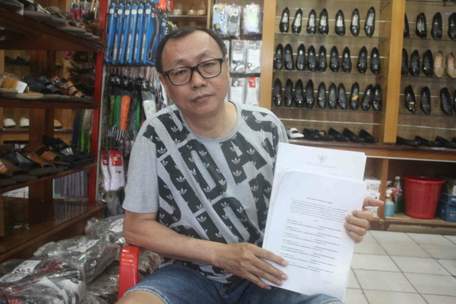 GUGAT PERPANJANGAN HGB: Perwakilan Tenant THM, Fery Limoang.