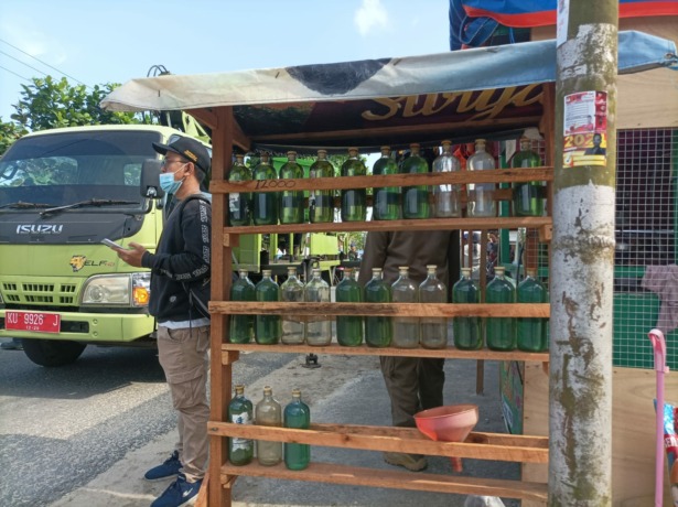 Salah satu PKL di Kota Tarakan. FOTO: AGUS DIAN ZAKARIA/RADAR TARAKAN