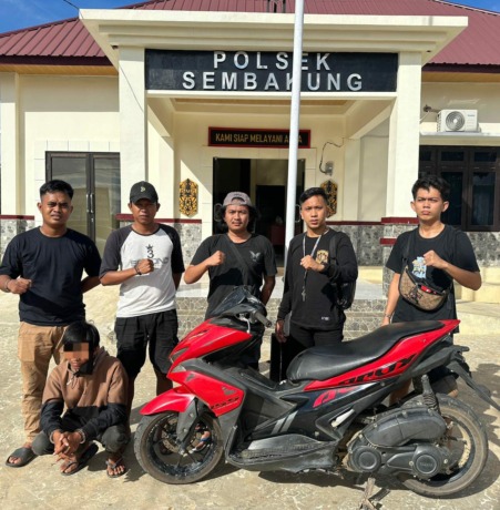 DIAMANKAN: Setelah ditangkap, RI kembali dibawa ke Polsek Sembakung untuk mempertanggungjawabkan perbuatannya. FOTO: DOK POLSEK SEMBAKUNG
