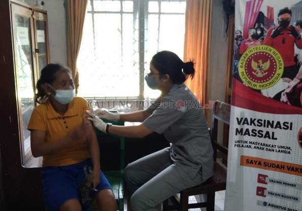Vaksinasi Covid-19 yang dilaksanakan BINDA Kalteng, Rabu (14/9/2022)