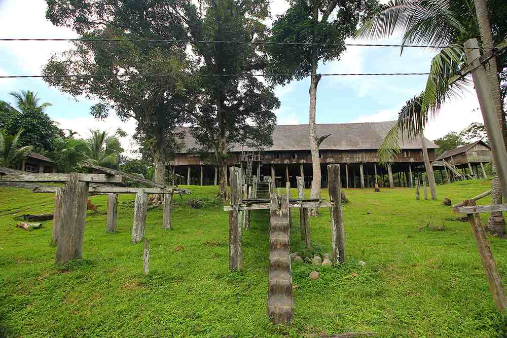 Rumah Betang Tumbang Gagu (WIKIPEDIA)