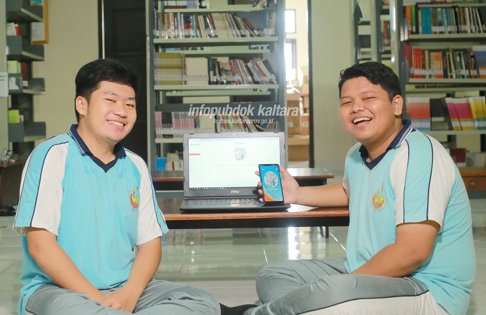 MUDA BERPRESTASI : Tiga pelajar SMA 1 Tarakan, Ari, Henry dan Novita yang berhasil menorehkan prestasi pada kejuaraan proyek sains dan riset tingkat pelajar internasional tahun lalu.