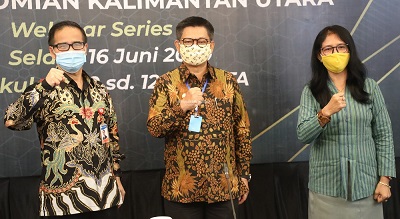 MOMENTUM : Gubernur Kaltara, Dr H Irianto Lambrie bersama Kalan BI Provinsi Kaltara Yufrizal pada Webbinar Series 4.0