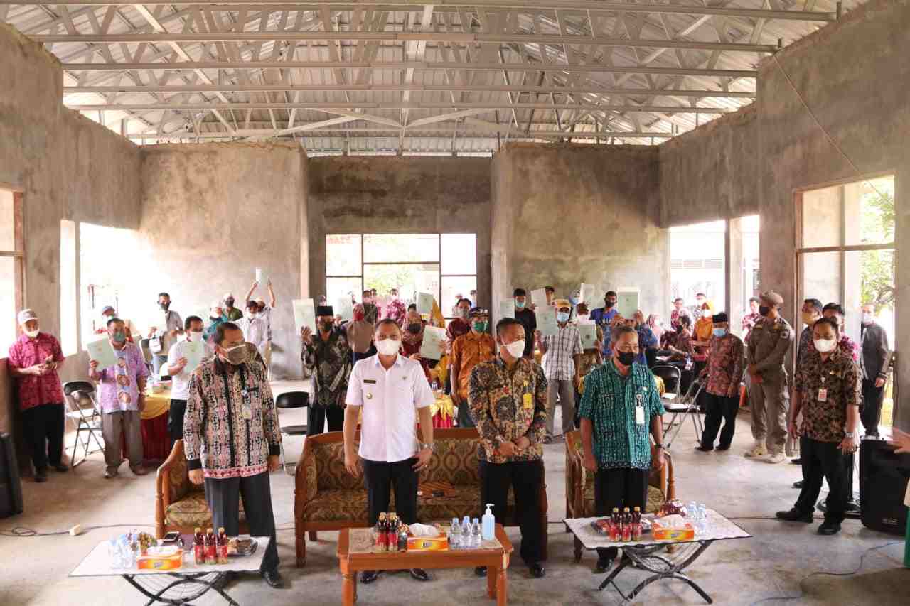 SERTIFIKAT GRATIS: Pelayanan PTSL di Kecamatan Long Kali telah menghasilkan ratusan sertipikat untuk masyarakat.