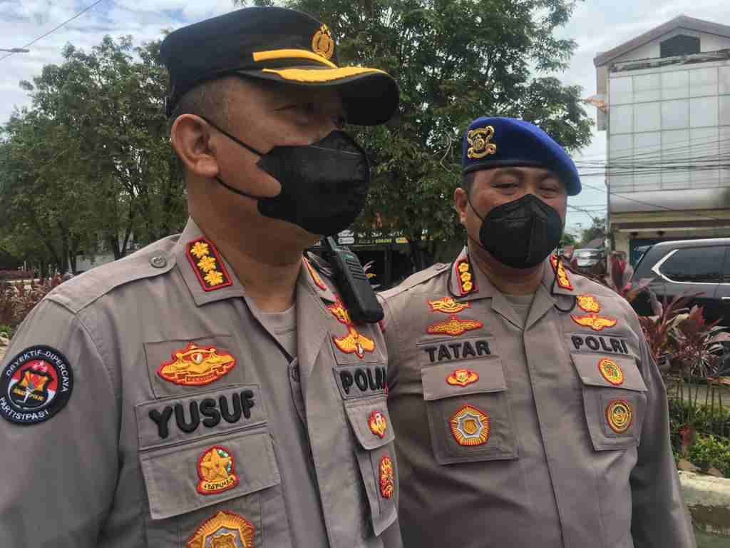 Kombes Yusuf Sutejo dan Kombes Tatar Nugroho.