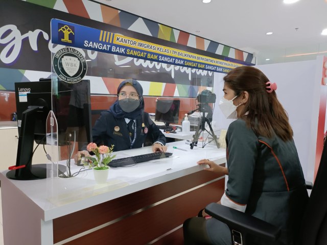 Kantor Imigrasi Kelas I TPI Balikpapan mencatat kenaikan permohonan pembuatan paspor, terutama untuk keperluan umrah ke Tanah Suci.