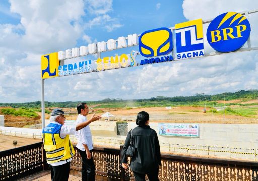 Bendungan Sepaku Semoi dengan kapasitas 10 juta meter kubik ditargetkan bisa tuntas pembangunannya Februari tahun depan.