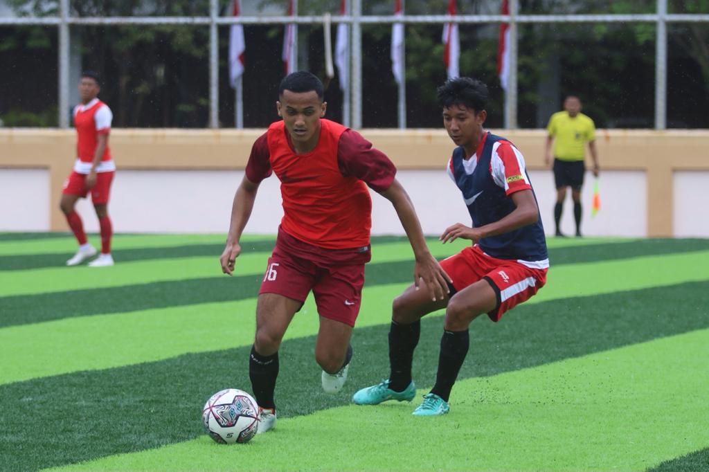 Lima talenta lokal dipastikan lolos seleksi Persiba.Selanjutnya, mereka akan menjalani trial di skuat Beruang Madu.  (FOTO : Anggi Pradhita)