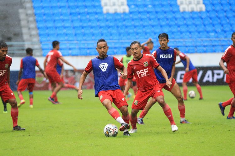 Persiba optimistis mengemas tiga poin pada pertandingan kontra Persipura, Sabtu (3/9) malam di Stadion Batakan.