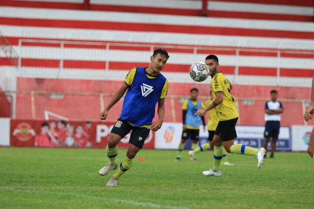Skuat Persiba dalam kondisi prima jelang pertandingan melawan Putra Delta Sidoarjo, Minggu (11/9). (Foto: media officer Persiba)