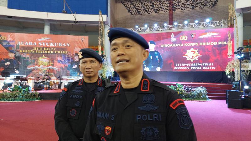 Kapolda Kaltim Irjen Imam Sugianto memberikan keterangan kepada jurnalis di Balikpapan selepas peringatan HUT Korps Brimob Polri, Senin (14/11) siang.