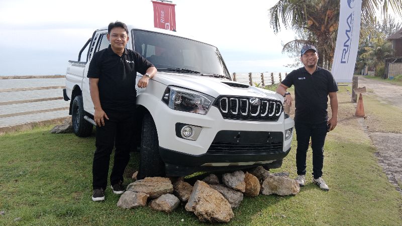 Sales and Marketing General Manager RMA Indonesia (kiri) Yanto Mardianto dan Sales Area Manager RMA Indonesia Doddy.