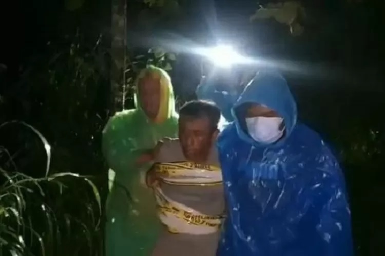 Tersangka Mbah Slamet atau Slamet Tohari pelaku pembunuhan berantai di Banjarnegara dengan total korban 11 orang. (Istimewa)