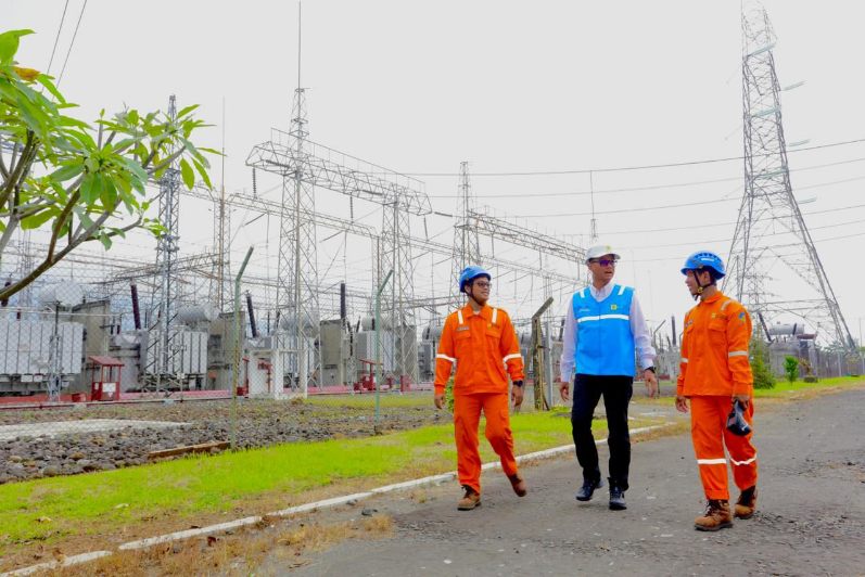 PREVENTIF: Pemeliharaan preventif telah dilakukan PLN sehingga momen lebaran tahun ini tak akan ada pemeliharaan bergilir.