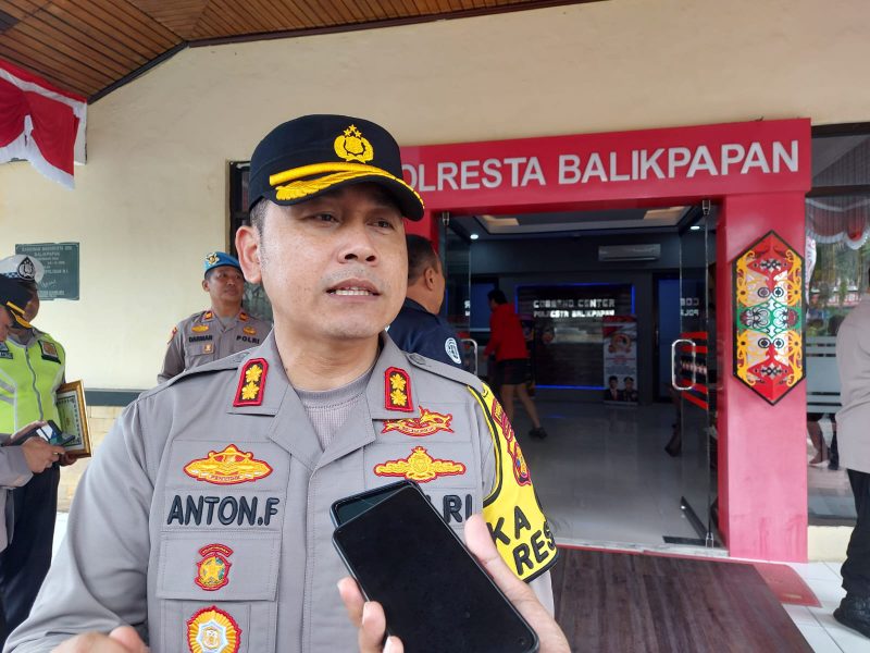 Kapolresta Balikpapan AKBP Anton Firmanto mengimbau agar tak ada penjualan kembang api dan petasan pada malam takbiran nanti.