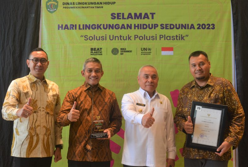 PT Kideco Jaya Agung (Kideco), anak perusahaan energi terintegrasi PT Indika Energy Tbk, kembali raih penghargaan PROPER Emas dalam pengelolaan lingkungan hidup di tingkat Provinsi Kalimantan Timur. Penghargaan ini diberikan oleh Gubernur Kalimantan Timur