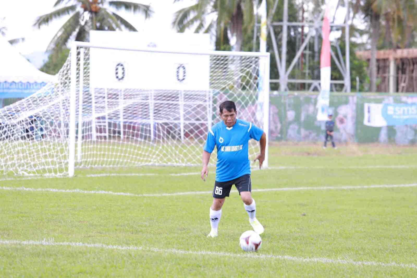 FOKUS PRA-PON : Gubernur Kaltara, Drs H Zainal A Paliwang SH, M.Hum berharap tim sepak bola Kaltara lolos Pra PON.