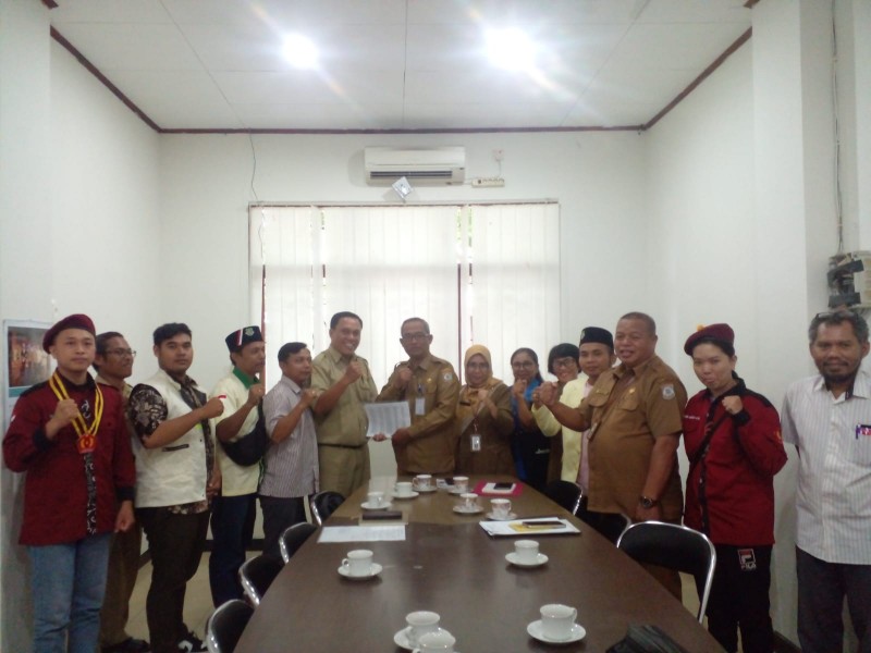Pertemuan FUKB dengan Disdikbud Kota Balikpapan, Selasa (15/8). (istimewa)