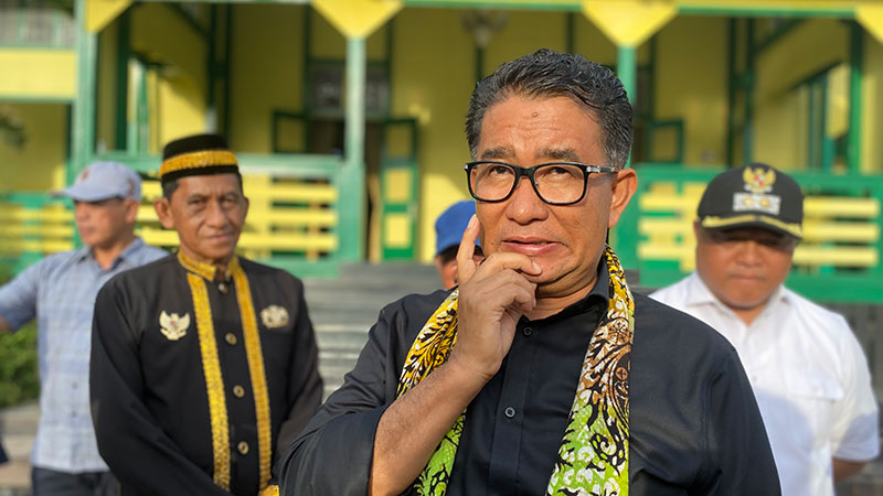 SAMBANGI: Pj Gubernur Kaltim Akmal Malik saat menyambangi Museum Batiwakkal Gunung Tabur.