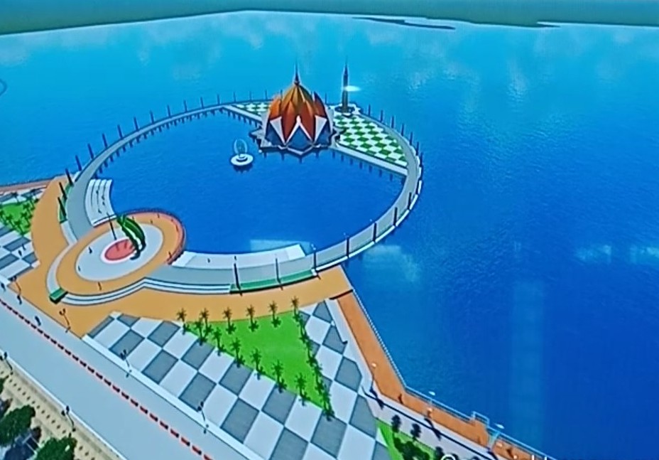 MENUJU WISATA UNGGULAN: Terlihat dalam maket plant, kawasan Pantai Amal tertata rapi dan indah dipandang dengan dilengkapi sejumlah fasilitas, seperti masjid terapung.