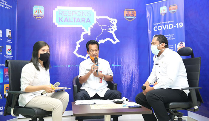 PEMBAHASAN KBM: Kepala DPUPR-Perkim Kaltara Sunardi (tengah) saat menjadi narasumber di acara Respons Kaltara, kemarin (3/6).