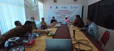 SUBSIDI GAJI. BPJS Ketenagakerjaan Cabang Tarakan bersama Disnaker Tarakan usai peluncurun bantuan pemerintah berupa subsidi gaji, Kamis (27/8).