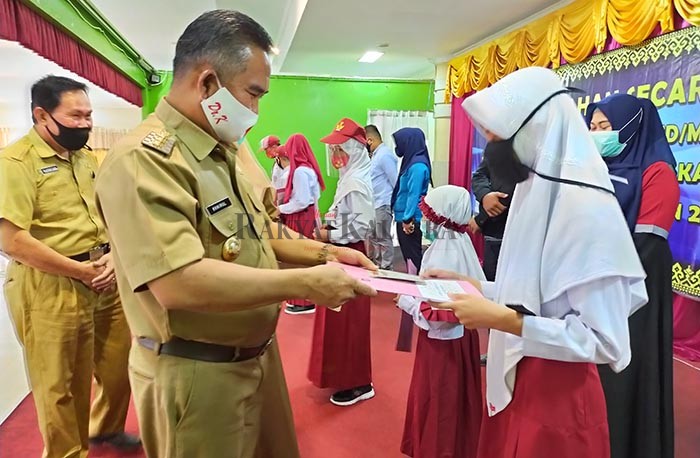 CEGAH PENULARAN: Untuk mencegah penularan Covid-19 di kalangan pelajar, Disdikbud Tarakan mengimbau orangtua siswa tidak mengizinkan anaknya ke luar malam di atas pukul 21.00 Wita.