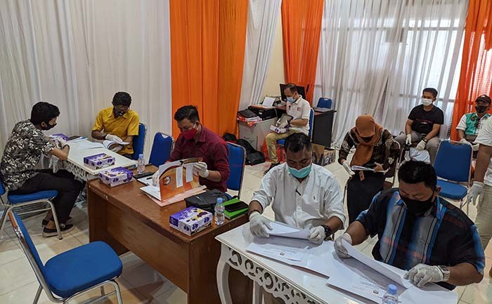 PERLU PERBAIKAN: LO dari bapaslon saat lakukan pengecekan kekurangan syarat calon yang akan diperbaiki.
