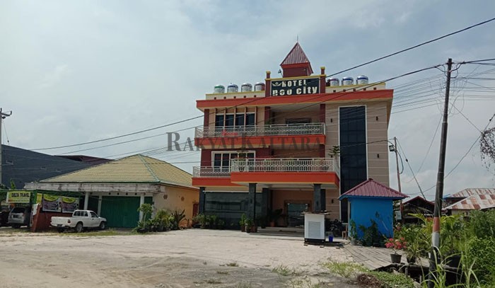 BERDAMPAK: Salah satu hotel yang terdapat di Bulungan. Selama pandemi Covid-19, tingkat hunian kamar mengalami penurunan pada Mei lalu.