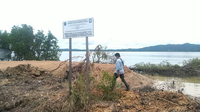 DIPERSOALKAN: Adanya pembangunan dermaga ilegal di Jalan Lingkar Nunukan hingga kini belum ada tindakan dari pemerintah daerah.